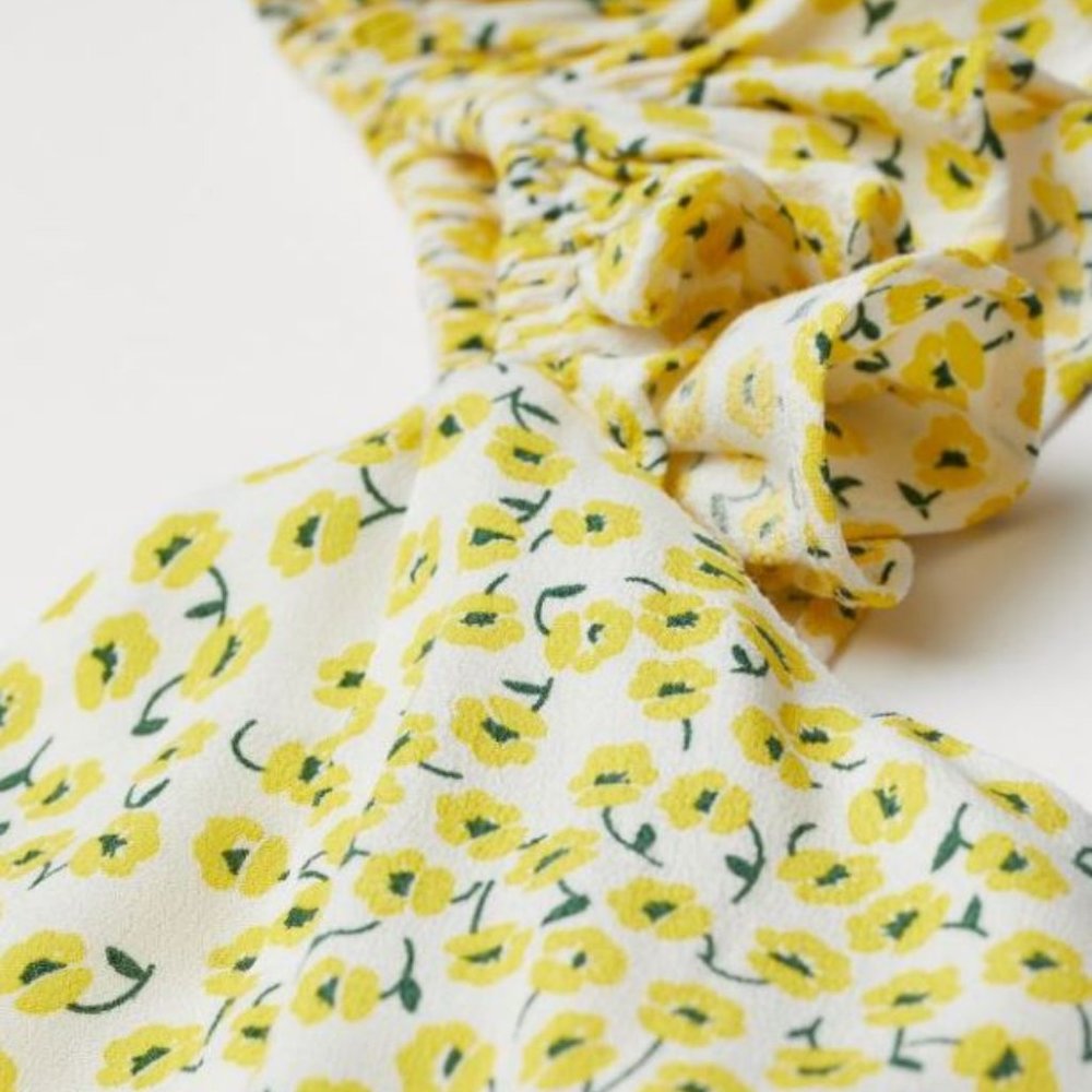 H&M Yellow Floral Ruffle-trimmed Top - Picture 4 of 13